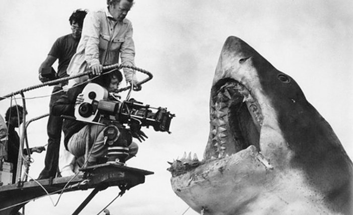 1_JawsBehindScenes