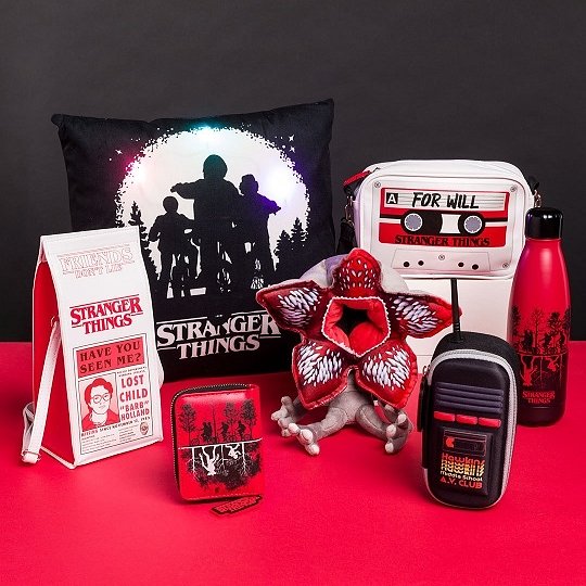 Stranger Things ® Merch - Stranger Things Christmas Merchandise Tote Bag  for Sale by Halla-Merch