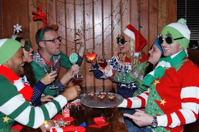 Cheesy_Christmas_Jumpers_Launch_Party_2