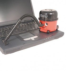 Henry_The_Hoover_Desk_Vacuum_demo_500_478_514_76