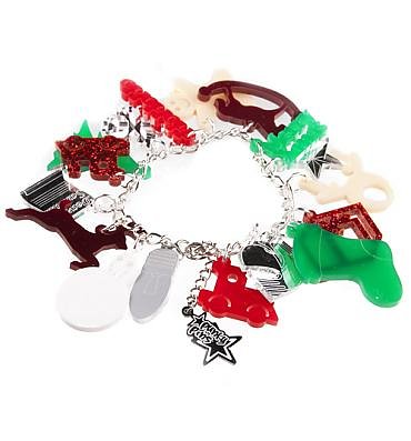 Retro_Christmas_Kitsch_Charm_Bracelet_from_Punky_Pins_500_370_397_76