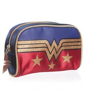 Retro_Wonder_Woman_Logo_Wash_Bag_500_478_514_76