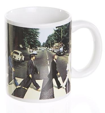 The_Beatles_Abbey_Road_Boxed_Mug_500_1_370_397_76