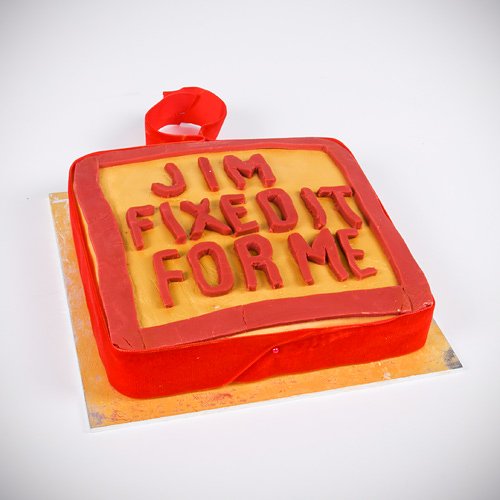 Tracey_fixed_it_2_low Jim'll fix it retro cake