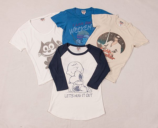 felix_skywalker_smurf_snoopy_group_low